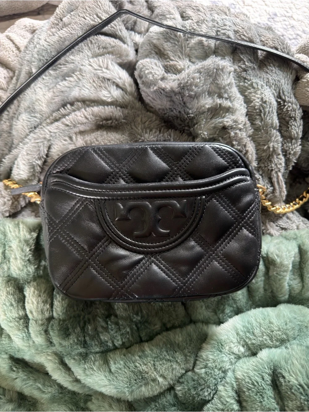 Tory Burch Fleming Soft Camera Bag